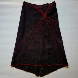 WOMENS SKIRT WITH ABSTRACT STITCHING SIZE S/M